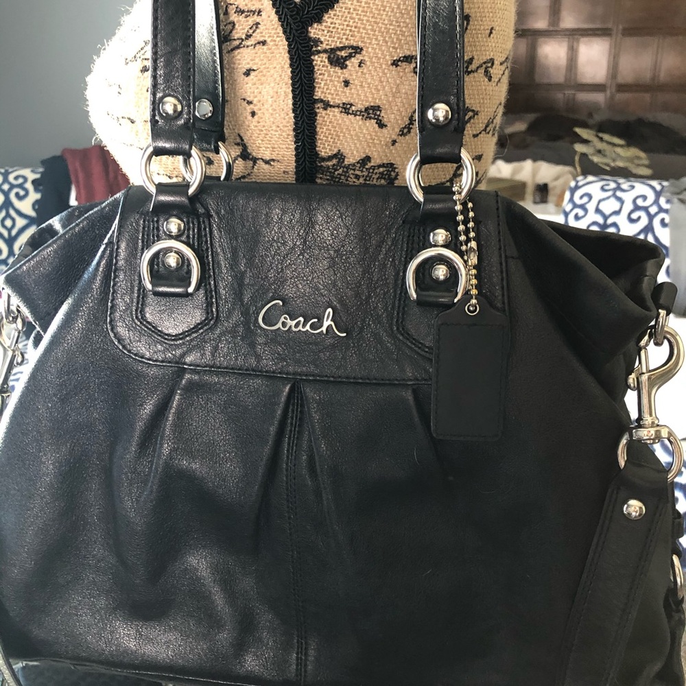 Coach shoulder bag.
